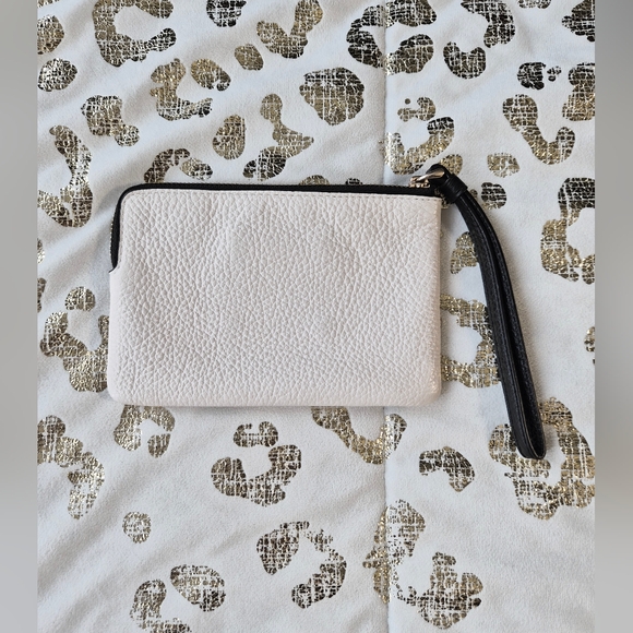 Rare Disney Cruella X Coach ZipUp Wristlet Wallet Mini Bag Purse Limited Edition - Picture 5 of 13